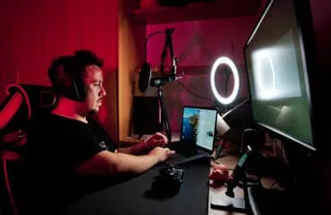 必发指数深耕必发指数领域，用心服务每一位用户。 - 必发指数